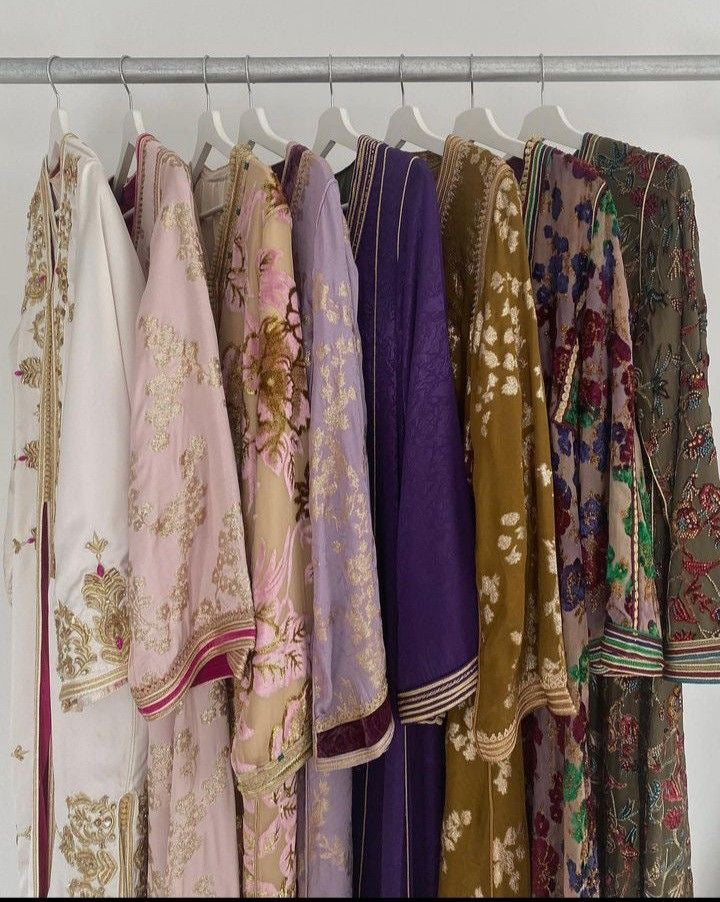 CAFTANS